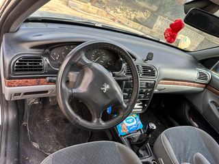 Peugeot 406 2001
