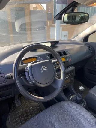 Coche Citroen C4 2008