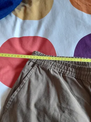 Pantalones chinos Vans marrones