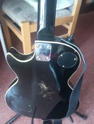 Guitarra Eléctrica tipo Les Paul