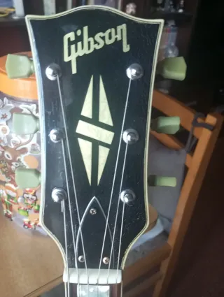 Guitarra Eléctrica tipo Les Paul