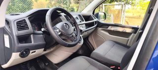 Volkswagen Transporter T6 Larga 2.0 TDI