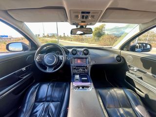 Jaguar XJ 5.0 V8 385 Portofolio 2011