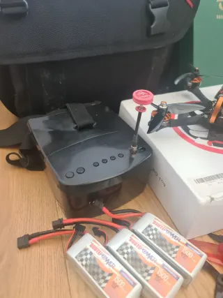 Drone FPV Carreras Eachine Tyro 109