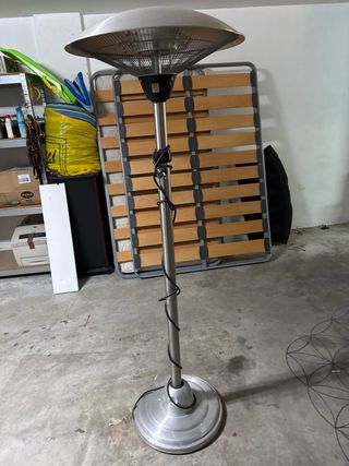 Calefactor de terraza metálico