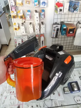 ASPIRADORA ROWENTA SIN BOLSA