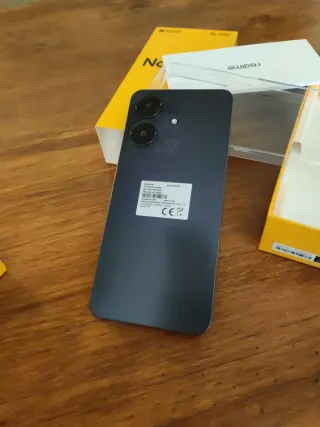 realme Note 60 4GB 128GB Morado oscuro metalizado