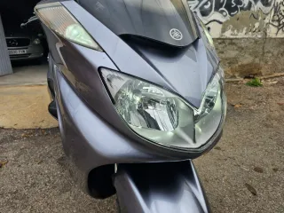 DOS Yamaha Majesty 400 (2006) Impecable