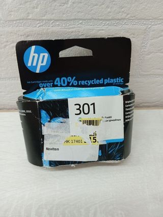 Cartuchos de tinta cian, magenta y amarillo