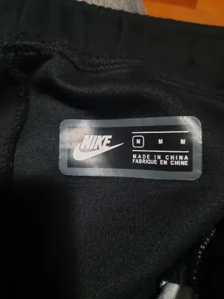 Pantalón Nike Gris y Negro