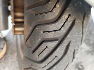 Kymco Grand Dink 300