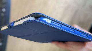 Funda Speck Balance Folio iPad Pro 11 Azul