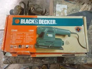 Lijadora orbital Black & Decker 135W