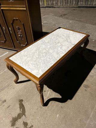 Muebles de madera y mármol (3 piezas)