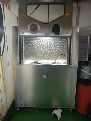 lavadora de piezas VEGA 1100