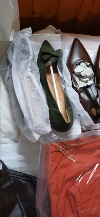 Zapatos de tacón y planos