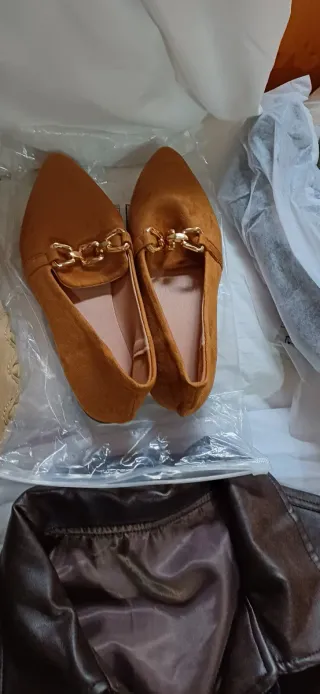 Zapatos de tacón y planos