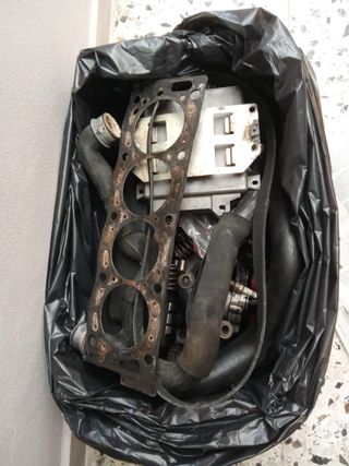 Caja 5V, culata, árboles de levas y más