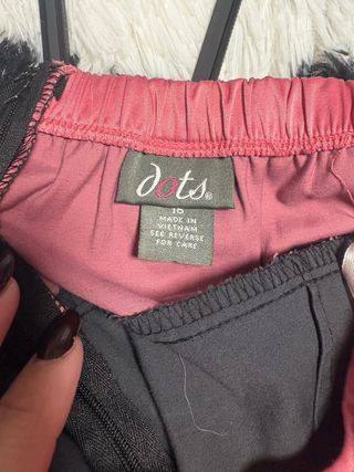 Vestido palabra de honor rosa y negro