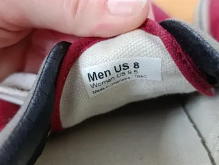 Vans Hombre Gris y Rojo Talla men US 8/ women 9.5