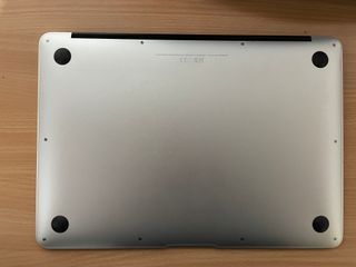 MacBook Air Apple 13-inch, 2017 con funda incluida