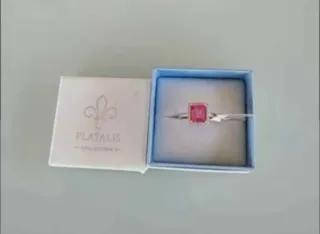 Oferta. Anillo Princesa. Plata y piedras preciosas