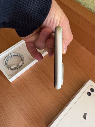 iPhone 11 Blanco - Como Nuevo