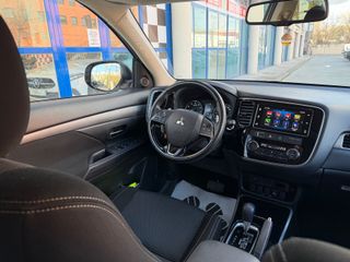 Mitsubishi Outlander 200 MPI Motion CVT 2WD 5 Plazas