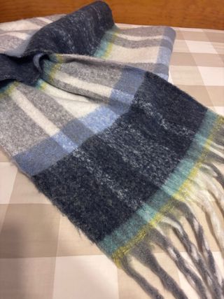 Bufanda cuadros lana azul y gris