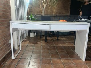 Escritorio blanco (lacado) madera con 2 cajones