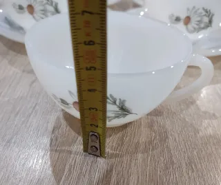 Tazas Arcopal con platillos