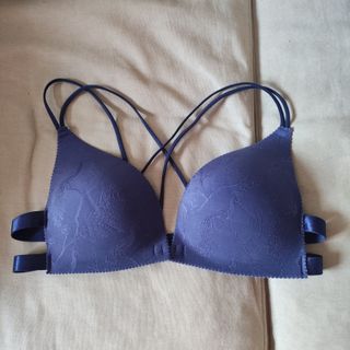 Sujetador estampado floral y pavo real, push up M