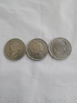 3 Moedas de 1 Escudo Português