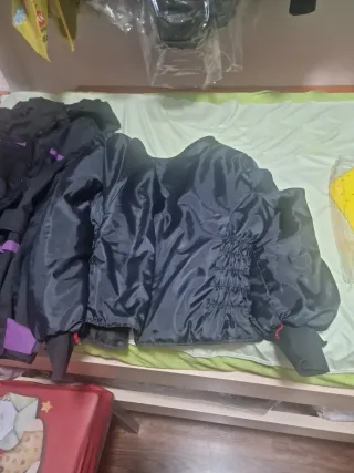 CHAQUETA DE MOTO INVIERNO Y VERANO – NEGRA/Lila.