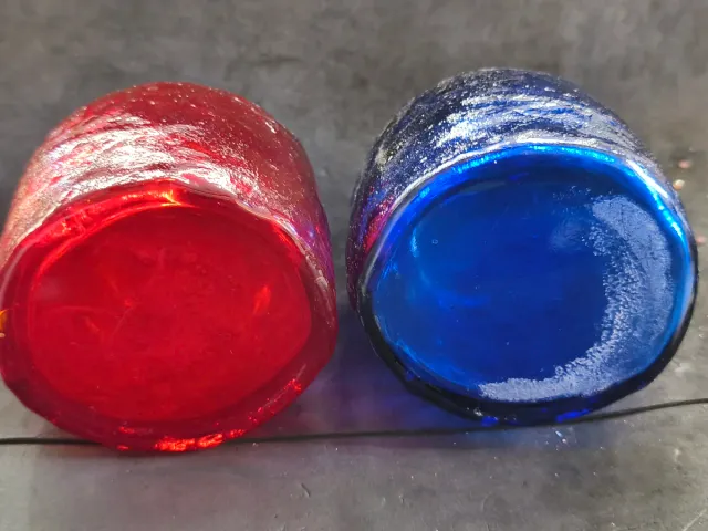 2 Vasi in Cristallo Rosso e Blu
