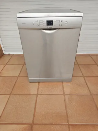 Lavavajillas Bosch Silence Plus (No Desagua)