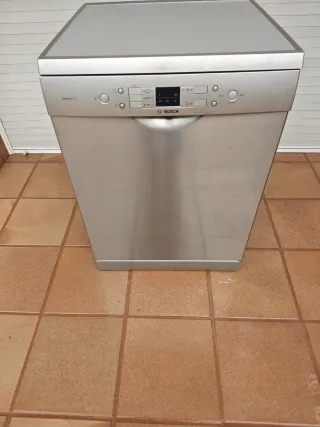 Lavavajillas Bosch Silence Plus (No Desagua)