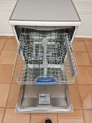 Lavavajillas Bosch Silence Plus (No Desagua)