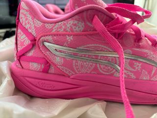 Zapatillas Baloncesto Puma Rosas