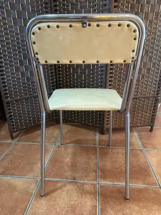 Silla "Retro" (leer descripción)