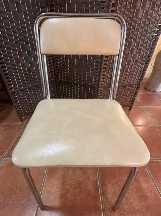 Silla "Retro" (leer descripción)