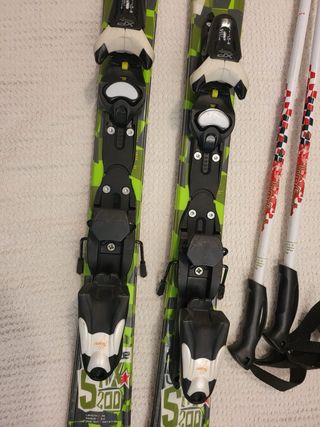 Esquís infantiles 120 cm con bastones