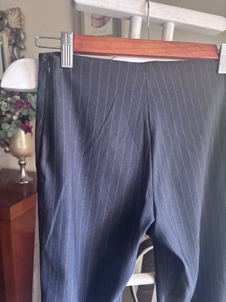 Pantalón Capri Zara Raya Diplomática