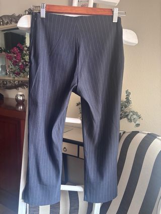 Pantalón Capri Zara Raya Diplomática