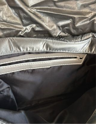 Bolso acolchado plateado Zara