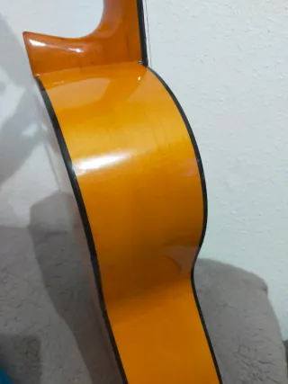 Guitarra flamenca Cayuela sicomoro