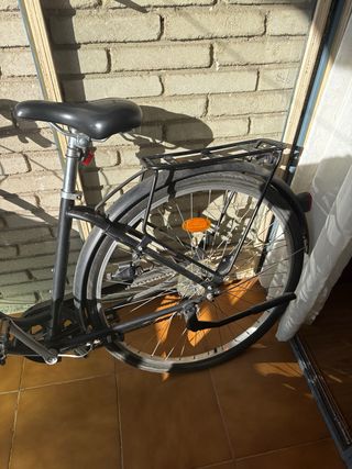 Bicicleta BTWIN Negra