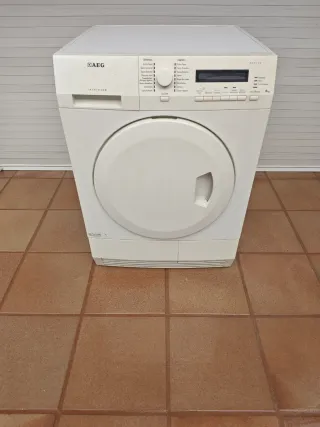 Secadora AEG Lavatherm - NO FUNCIONA