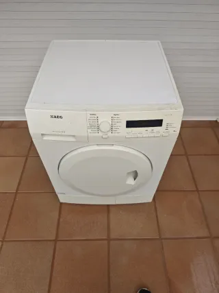Secadora AEG Lavatherm - NO FUNCIONA