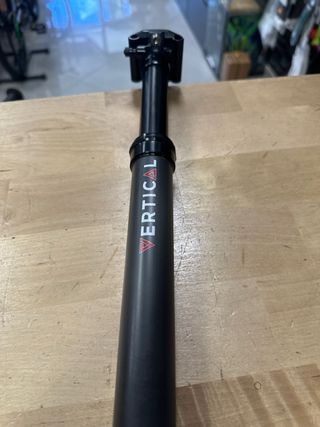 Tija Telescópica Vertical helium